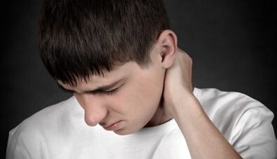 Kako se cervikalna osteohondroza manifestira kod muškaraca